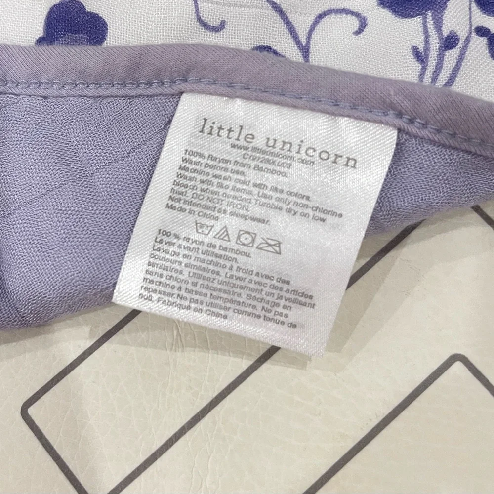 Set of Little Unicorn Muslin Bibs